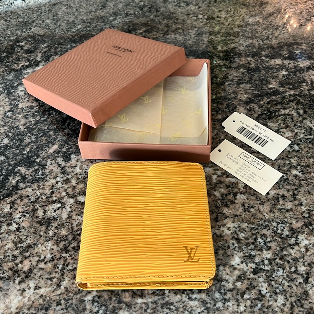 Louis Vuitton Yellow Epi Portefeuille Marco Wallet